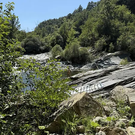 Casetta Dalle Finestre Rosse Apartamento *